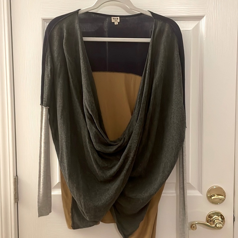 ❤️Sale❤️Front Cross Uniq Lightweight Sweater
